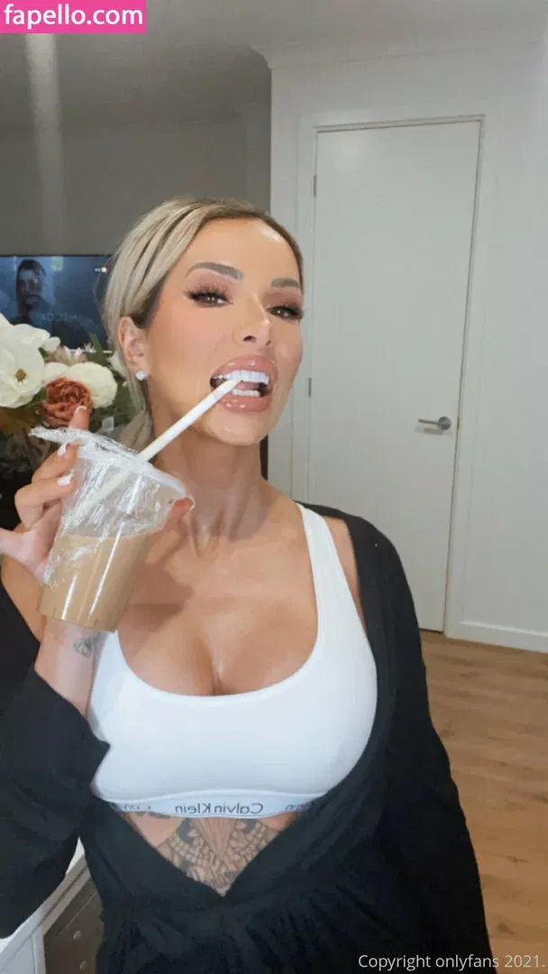 Stacey Hampton Onlyfans Photo Gallery 