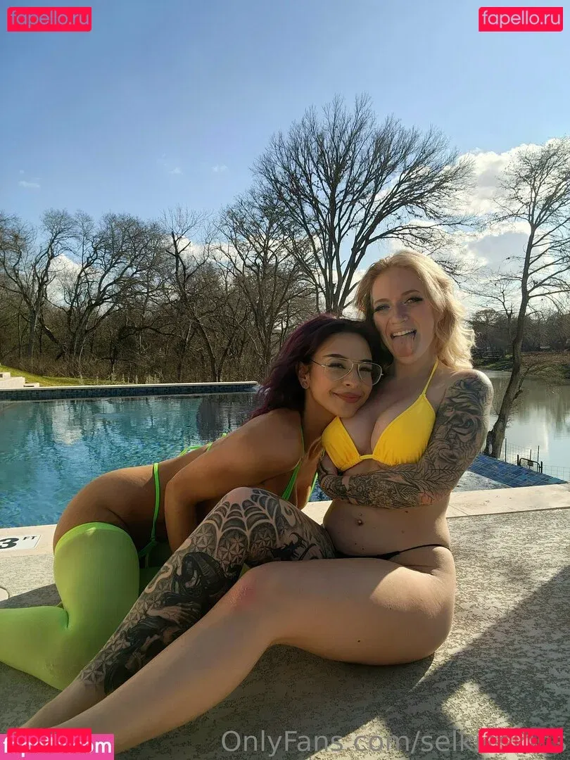 SelkieSmooth Onlyfans Photo Gallery 