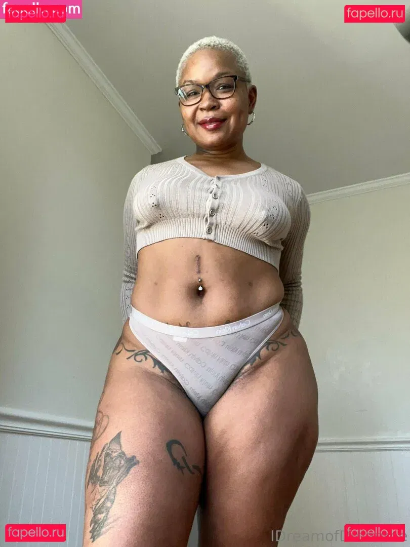idreamofdmonroe Onlyfans Photo Gallery 
