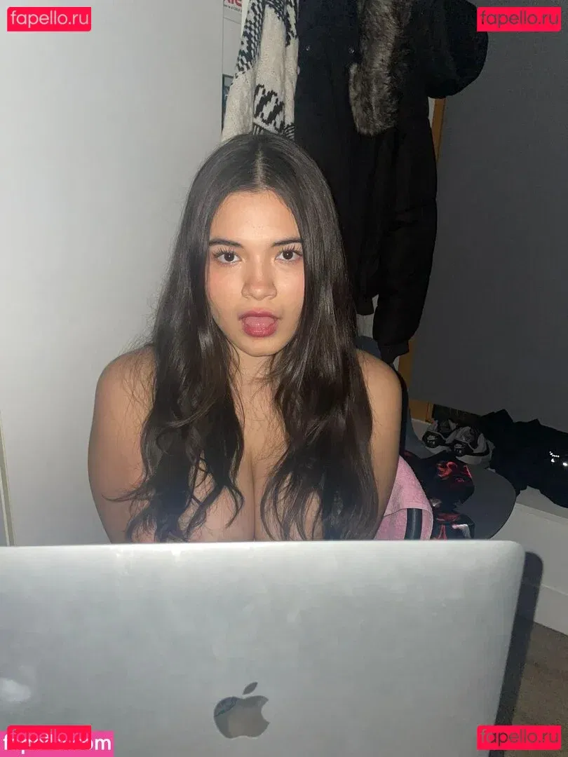 Mariasmith01 Onlyfans Photo Gallery 