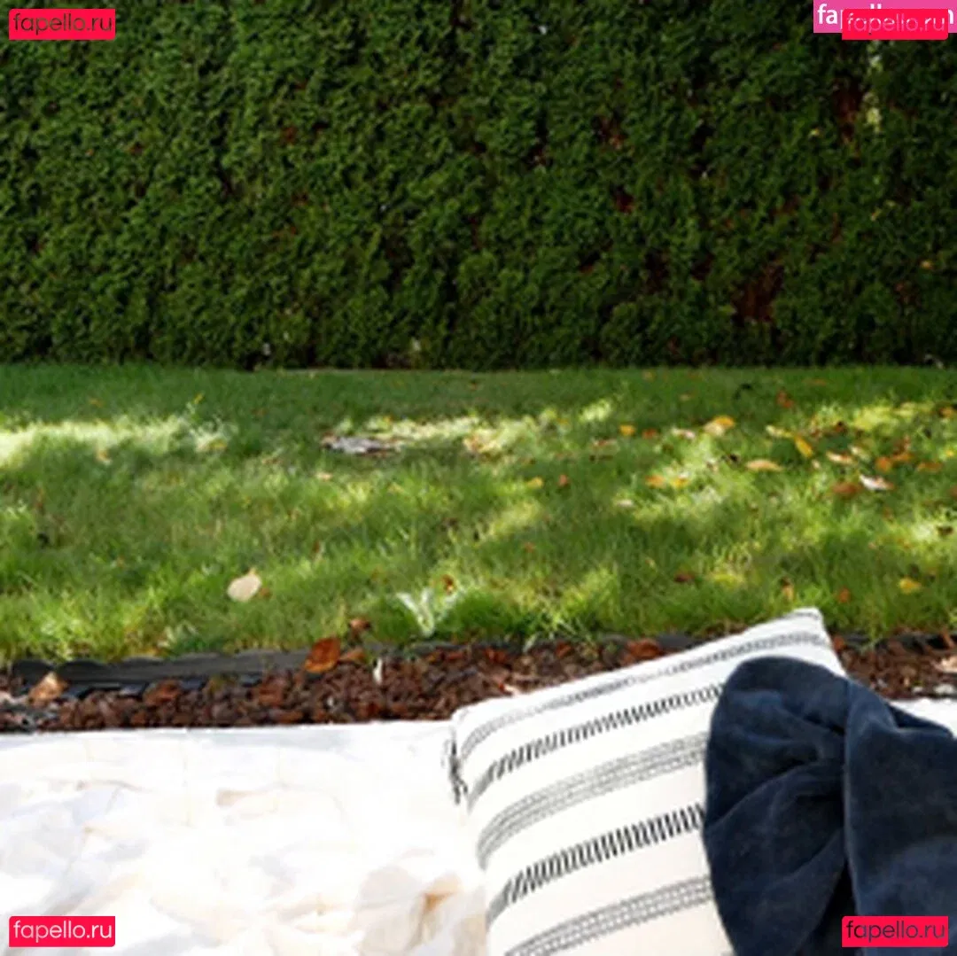 intoxikaite Onlyfans Photo Gallery 