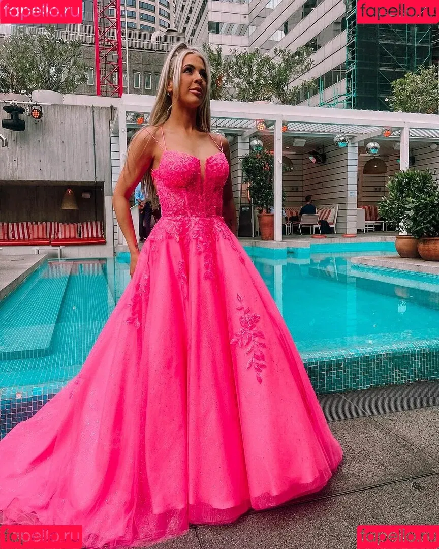 Billie Loves Onlyfans Photo Gallery 