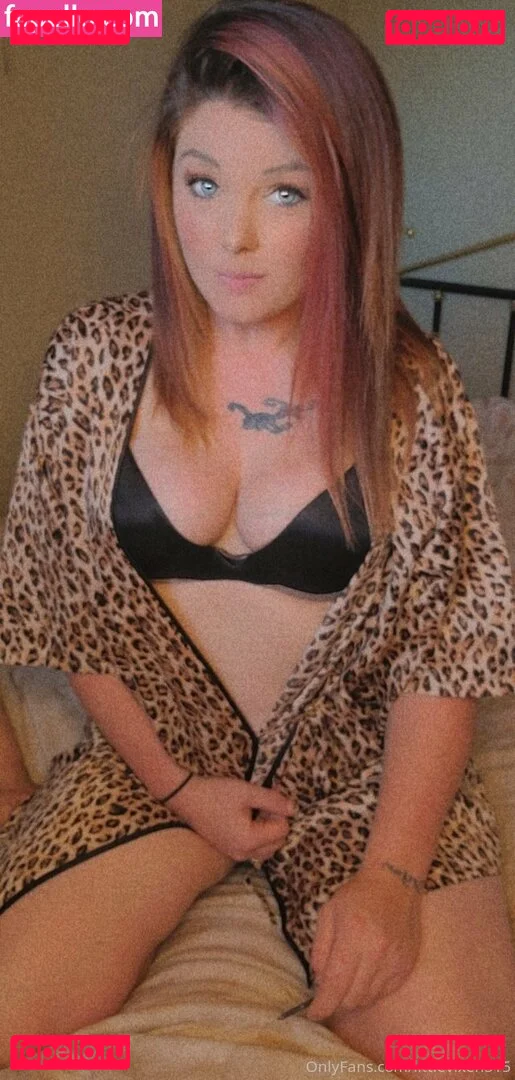 littlevixen97 Onlyfans Photo Gallery 