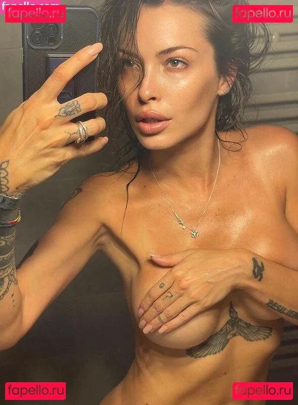 Valentina Rapisarda Onlyfans Photo Gallery 