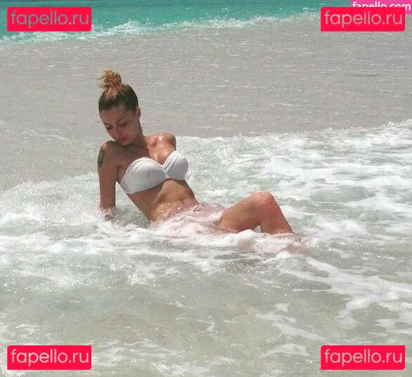 Valentina Rapisarda Onlyfans Photo Gallery 