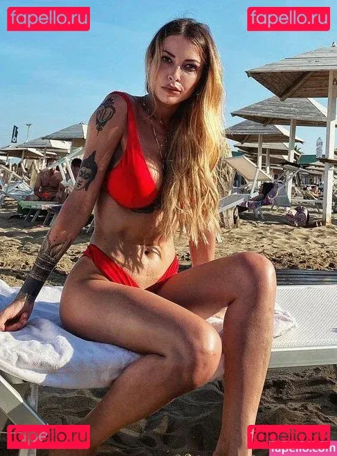 Valentina Rapisarda Onlyfans Photo Gallery 