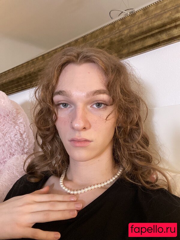 Luna Bby Nude Onlyfans Photo 5