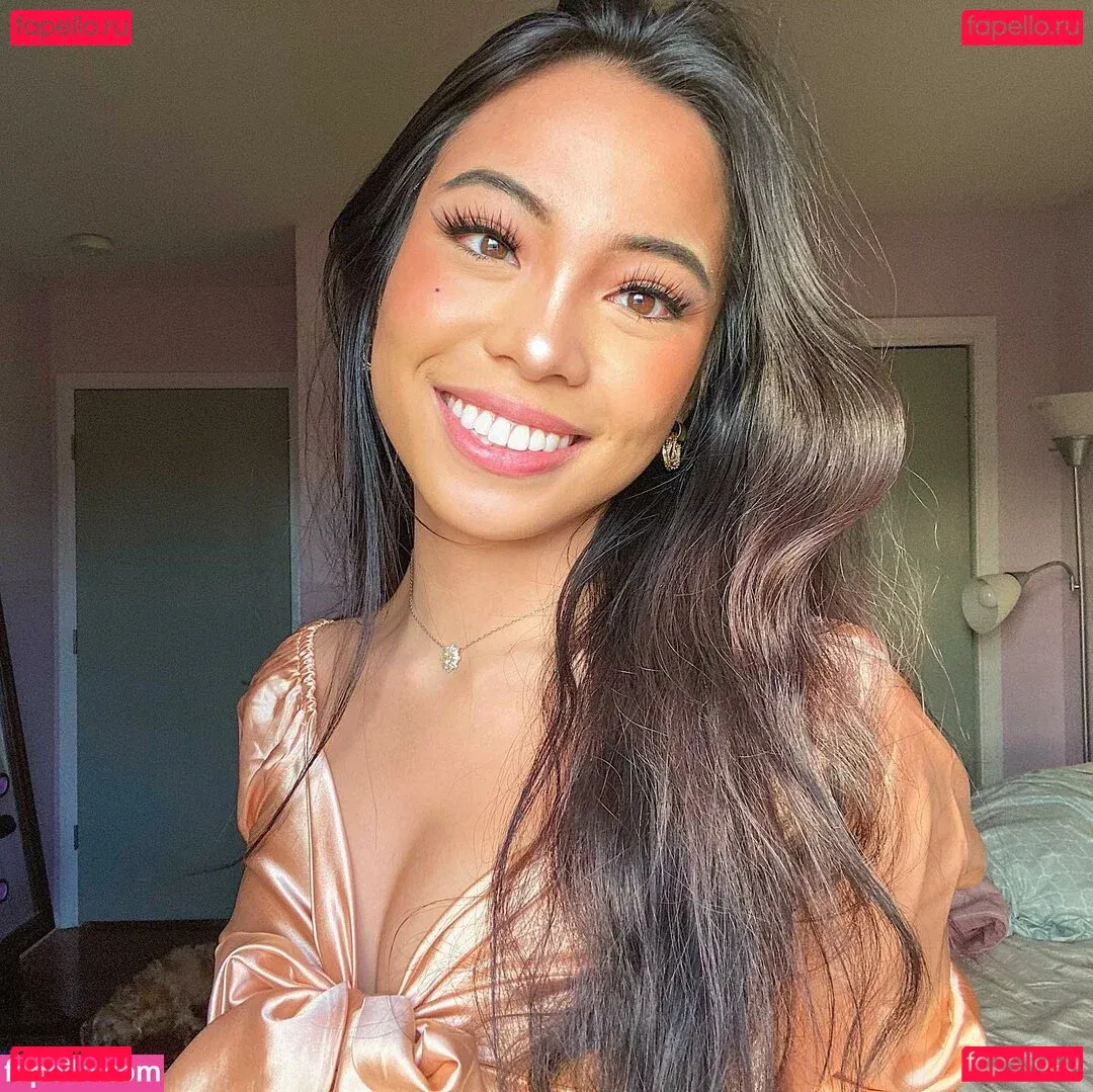 Arienne Monteclar Onlyfans Photo Gallery 