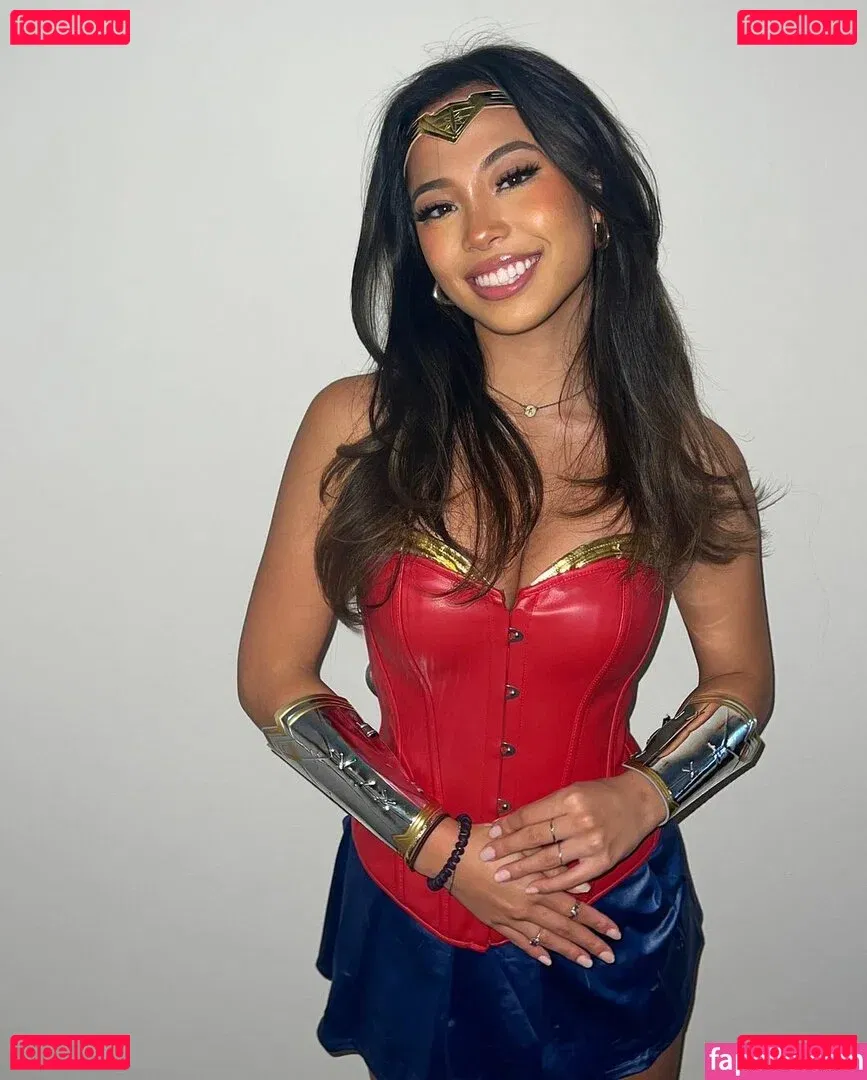 Arienne Monteclar Onlyfans Photo Gallery 