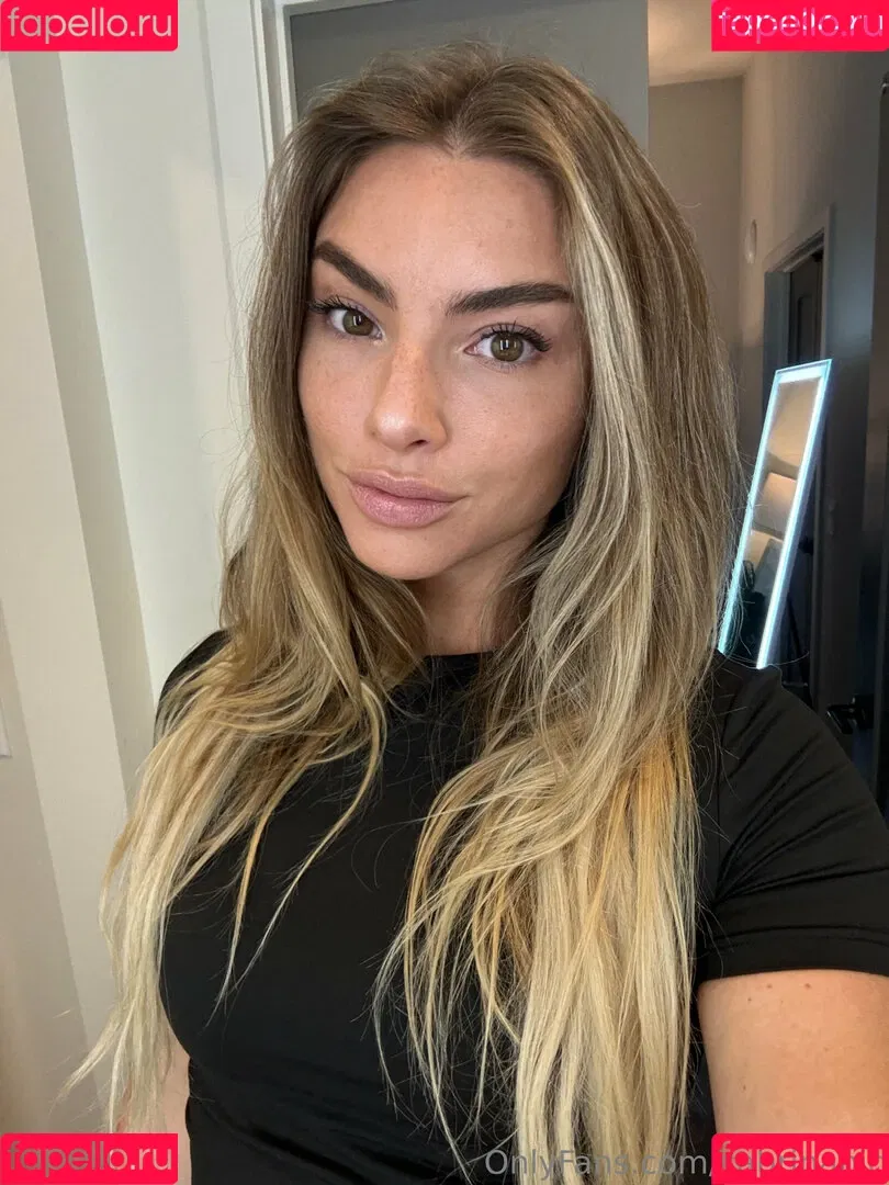 Sabrina Nic Onlyfans Photo Gallery 