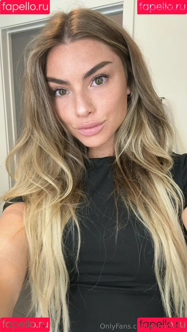 Sabrina Nic Onlyfans Photo Gallery 