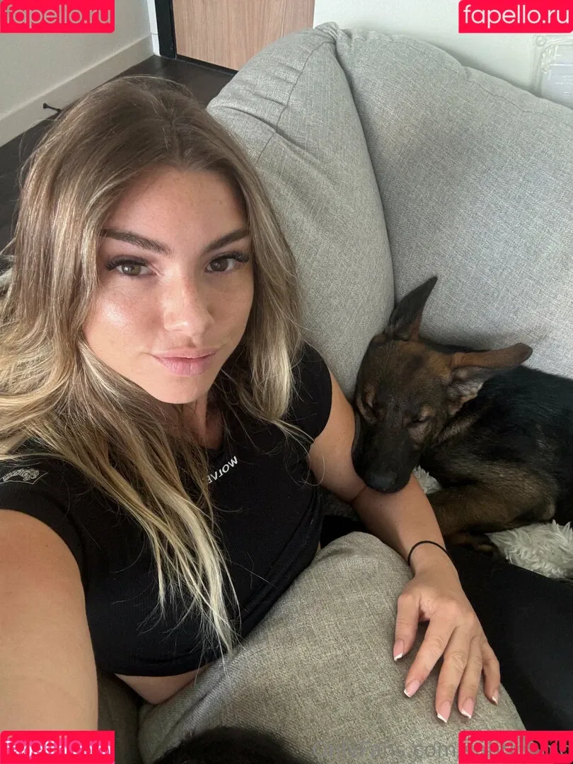 Sabrina Nic Onlyfans Photo Gallery 