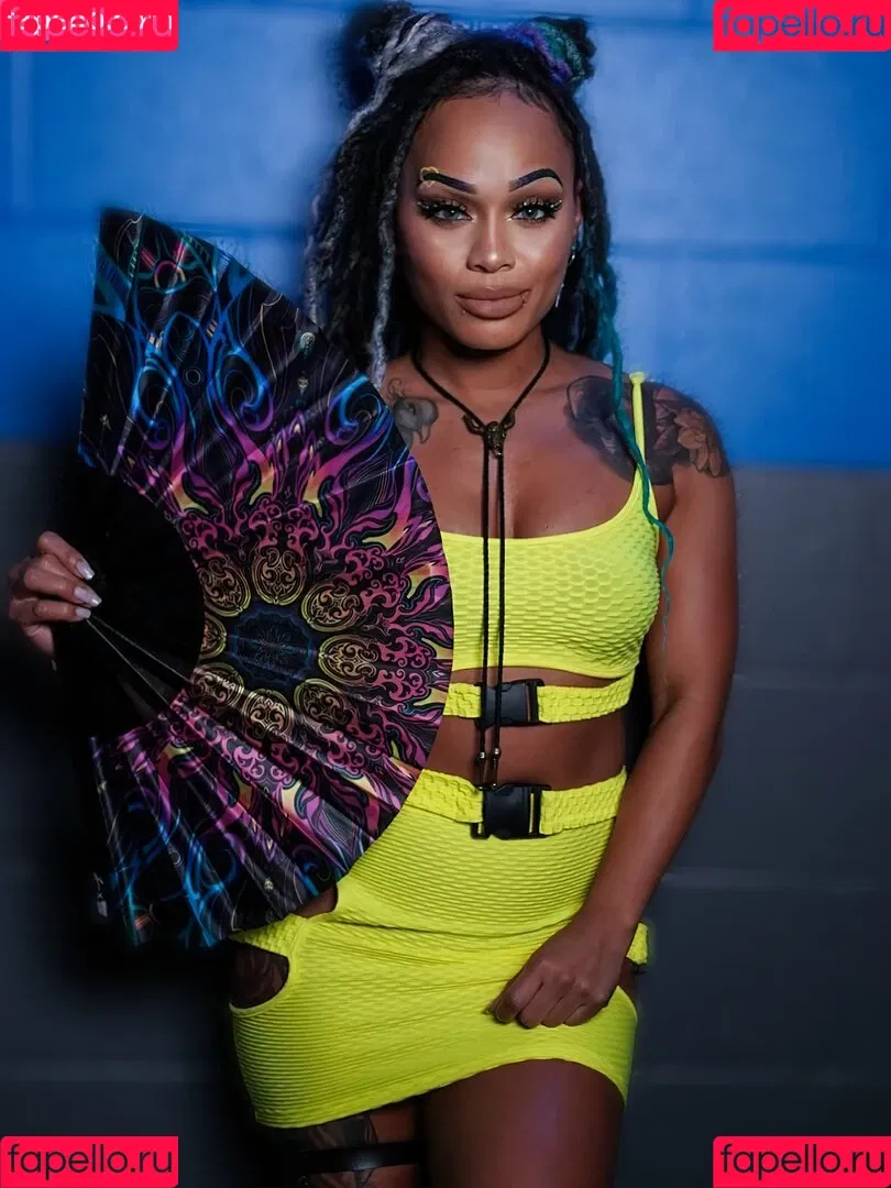 Katana Chance Onlyfans Photo Gallery 