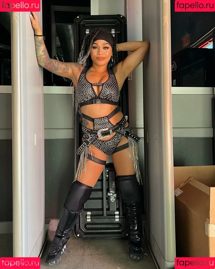 Katana Chance Onlyfans Photo Gallery 