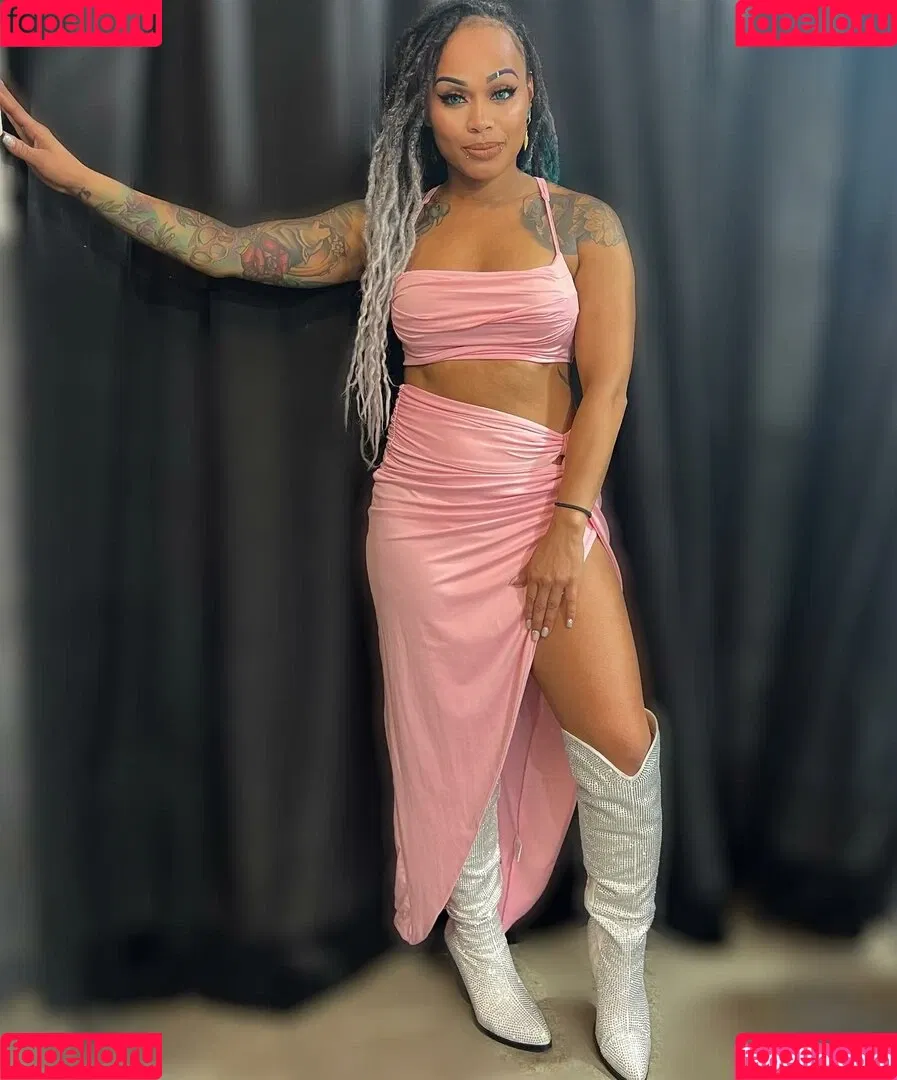 Katana Chance Onlyfans Photo Gallery 