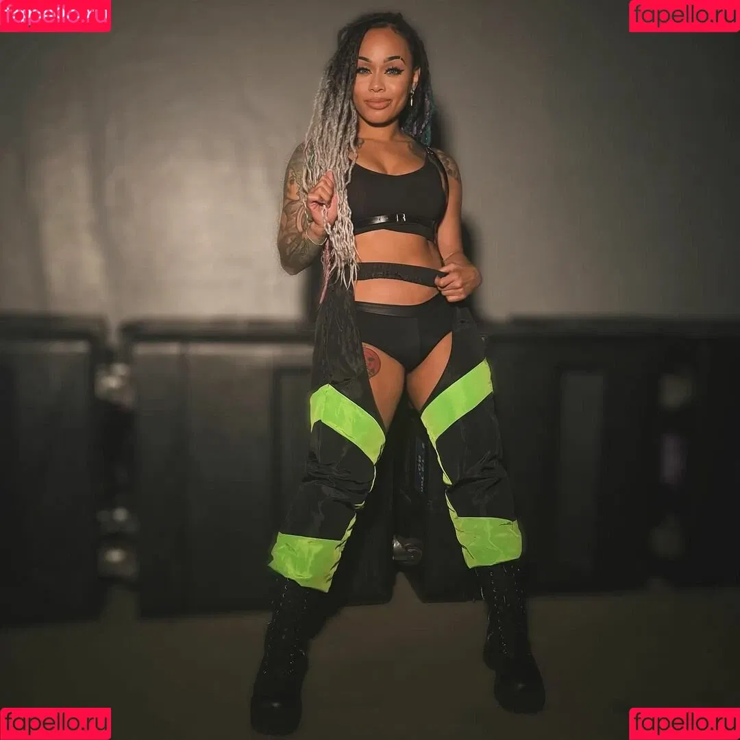 Katana Chance Onlyfans Photo Gallery 