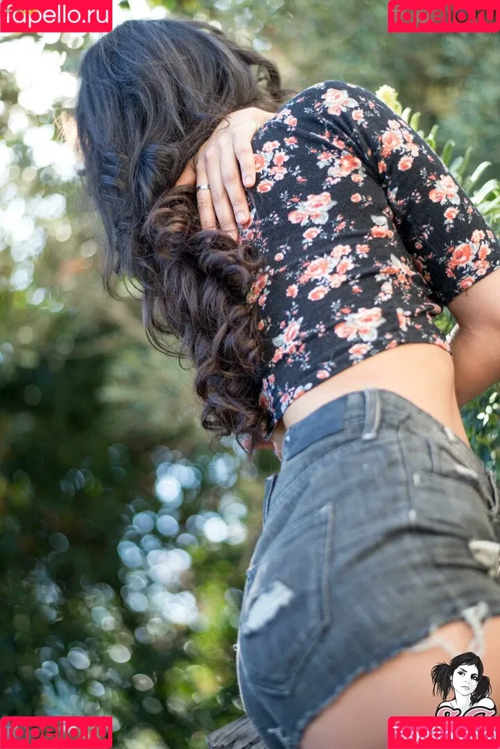 Sunny Suicide Onlyfans Photo Gallery 