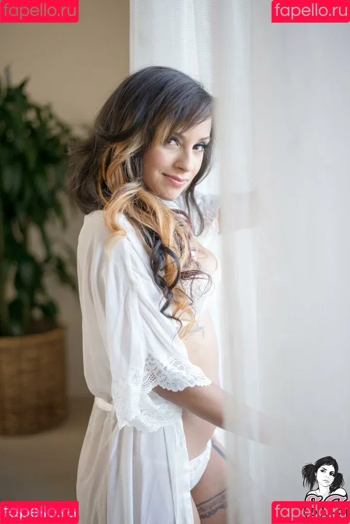 Sunny Suicide Onlyfans Photo Gallery 