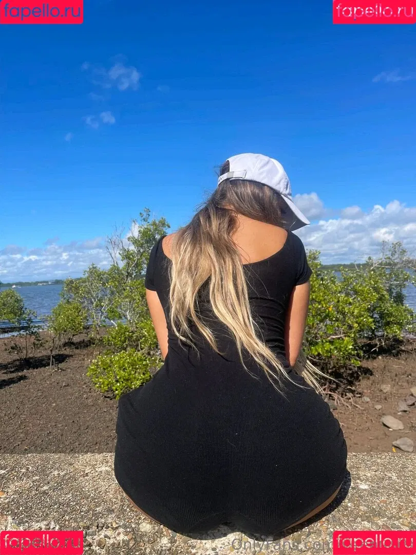 mybabyvee Onlyfans Photo Gallery 