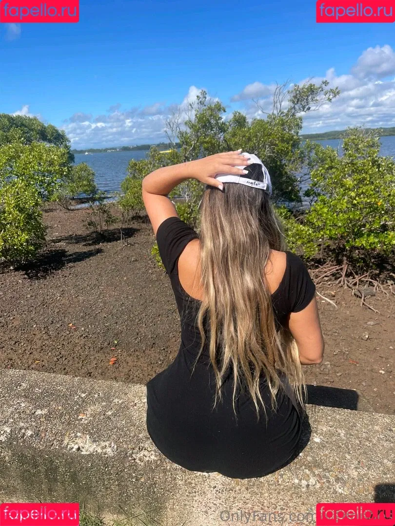 mybabyvee Onlyfans Photo Gallery 