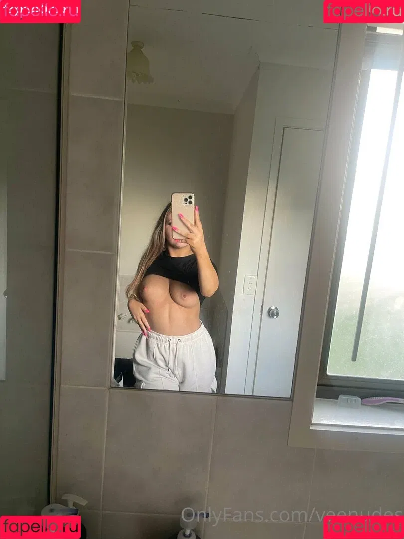 mybabyvee Onlyfans Photo Gallery 