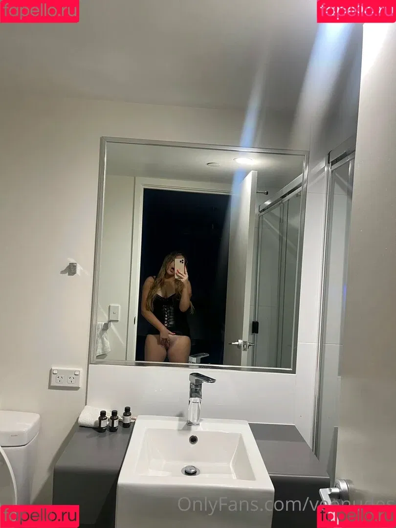 mybabyvee Onlyfans Photo Gallery 