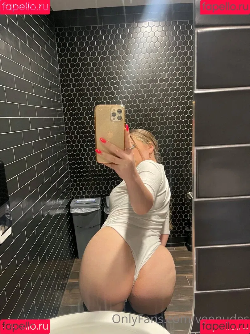 mybabyvee Onlyfans Photo Gallery 