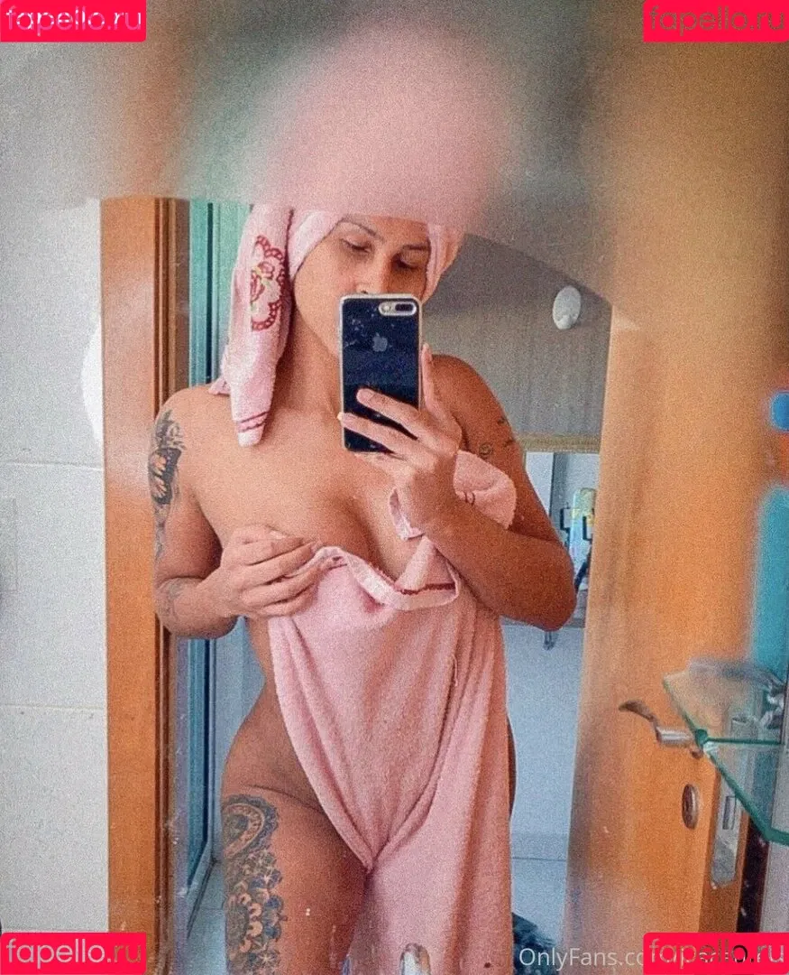 icacaureis Onlyfans Photo Gallery 