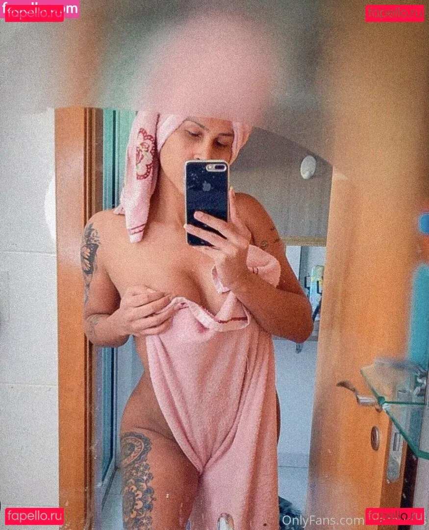 icacaureis Onlyfans Photo Gallery 