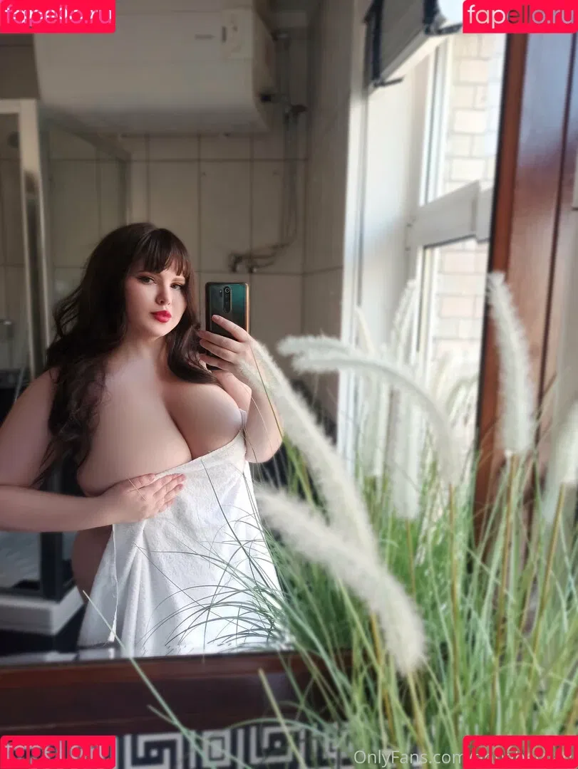annabernadi Onlyfans Photo Gallery 