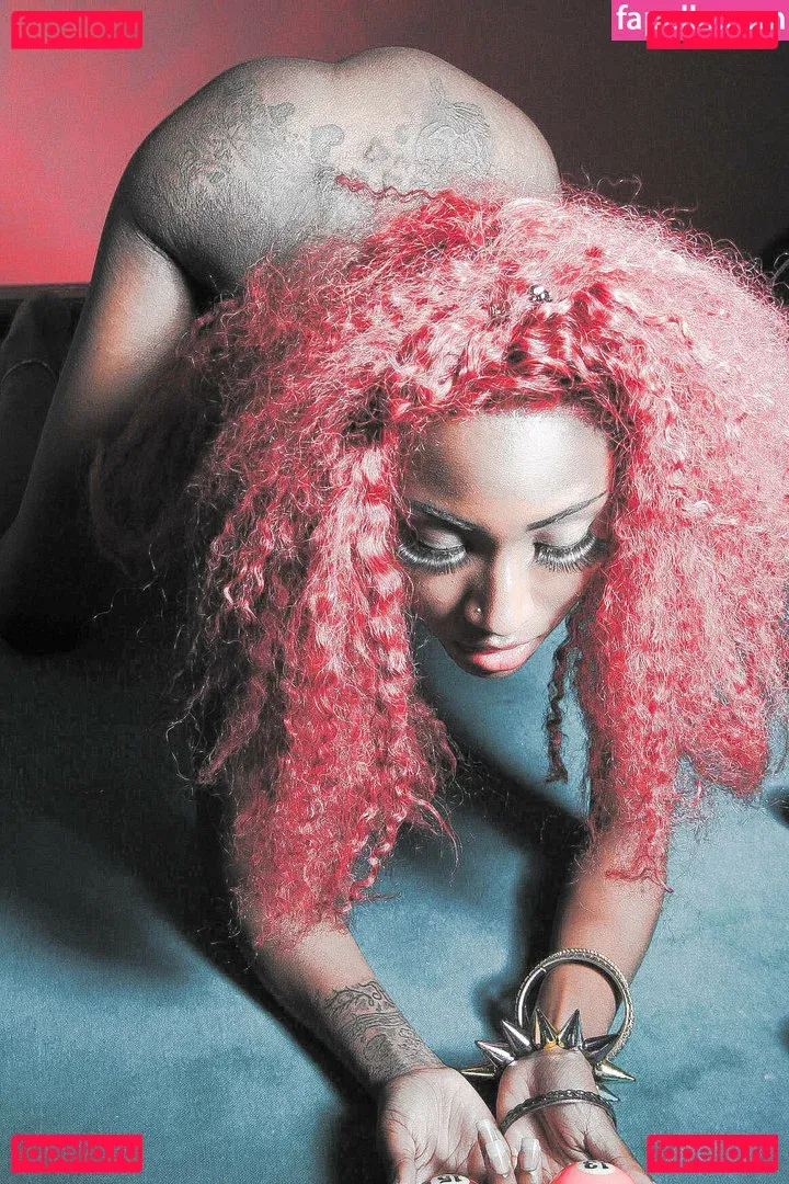 Jxnchurik Onlyfans Photo Gallery 