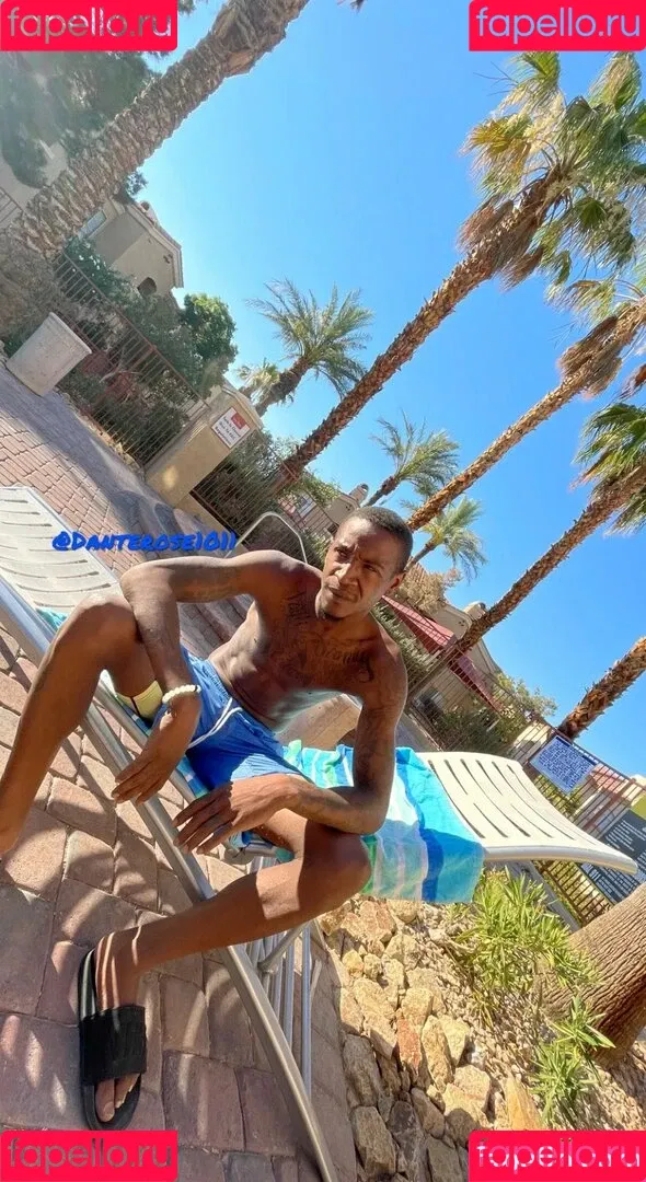 rrosendante Onlyfans Photo Gallery 