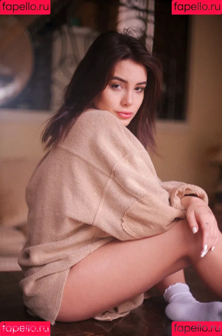 Ella Orten Onlyfans Photo Gallery 
