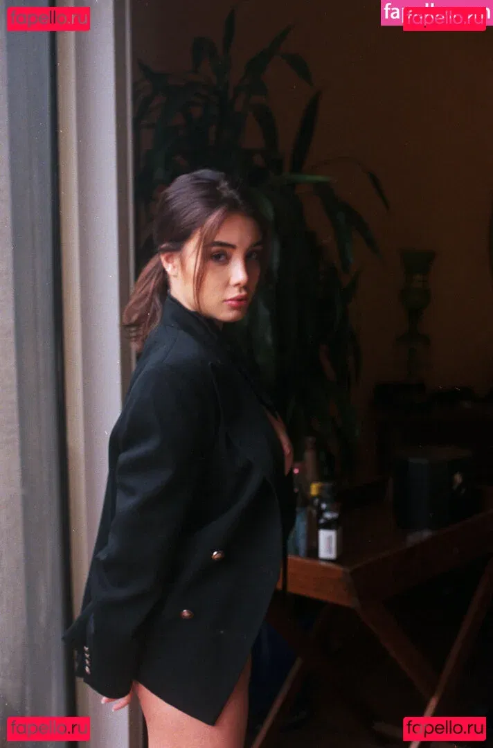 Ella Orten Onlyfans Photo Gallery 