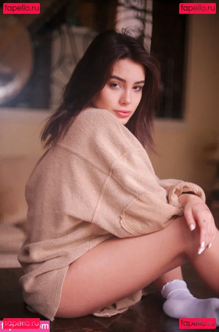 Ella Orten Onlyfans Photo Gallery 