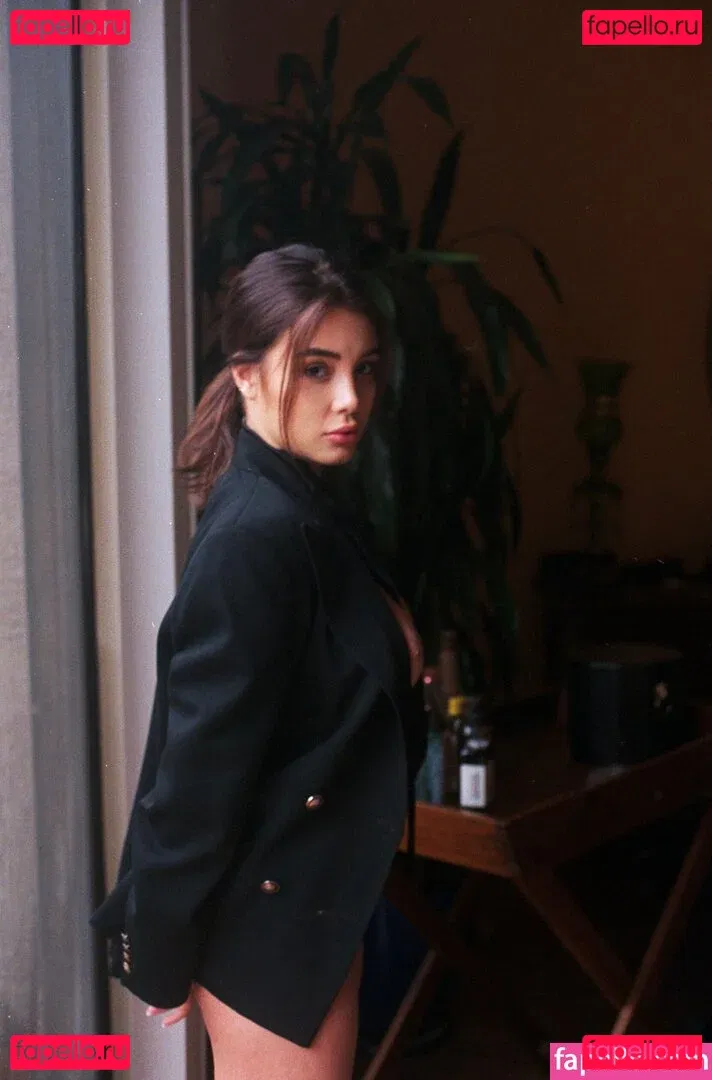 Ella Orten Onlyfans Photo Gallery 