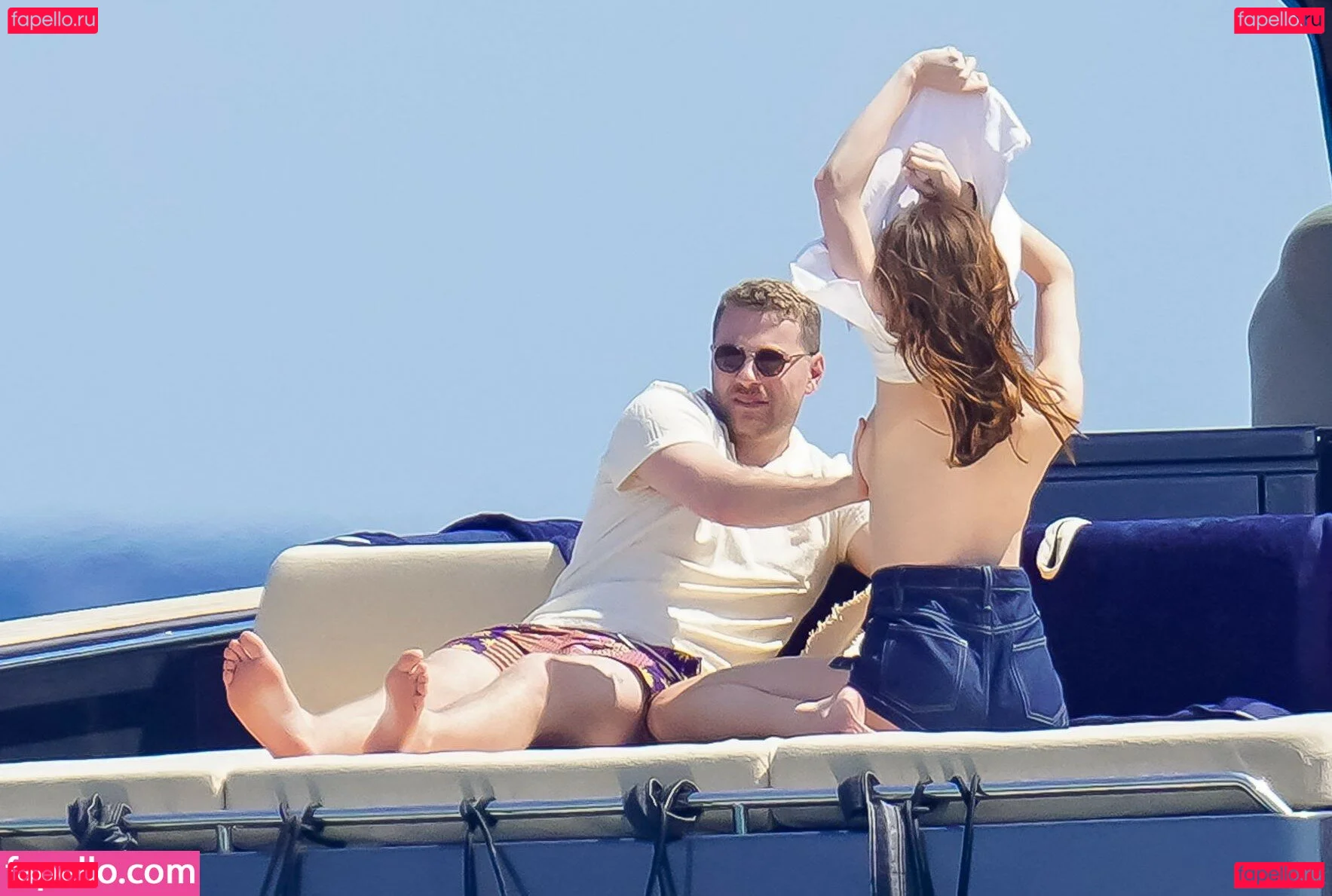 Phoebe Dynevor Onlyfans Photo Gallery 