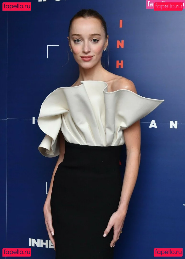 Phoebe Dynevor Onlyfans Photo Gallery 