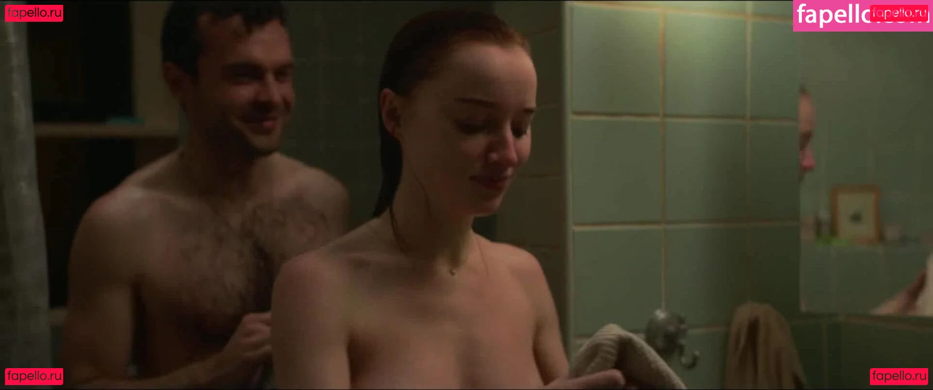 Phoebe Dynevor Onlyfans Photo Gallery 