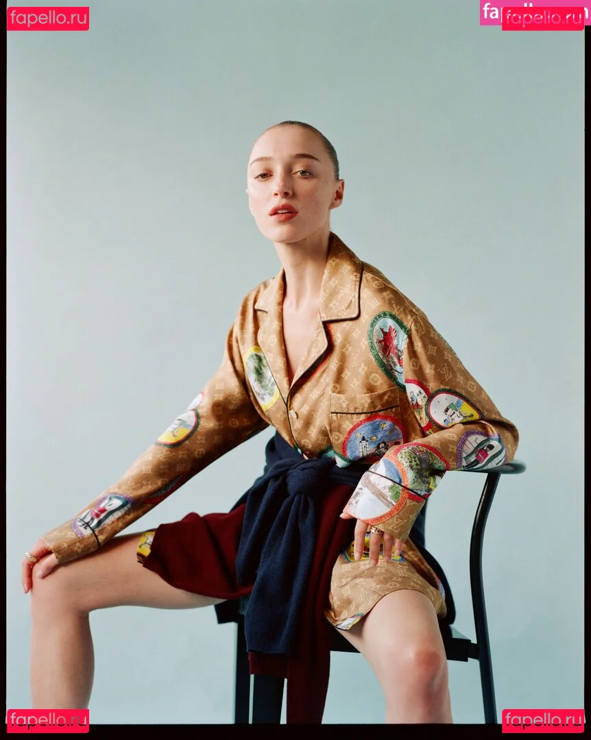 Phoebe Dynevor Onlyfans Photo Gallery 