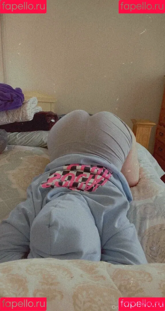 booouwu Onlyfans Photo Gallery 