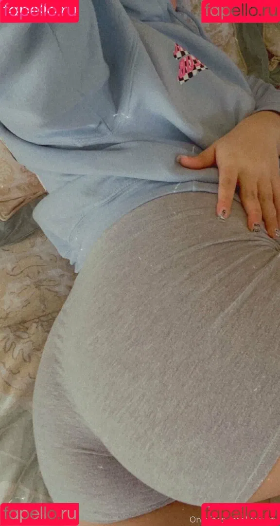 booouwu Onlyfans Photo Gallery 