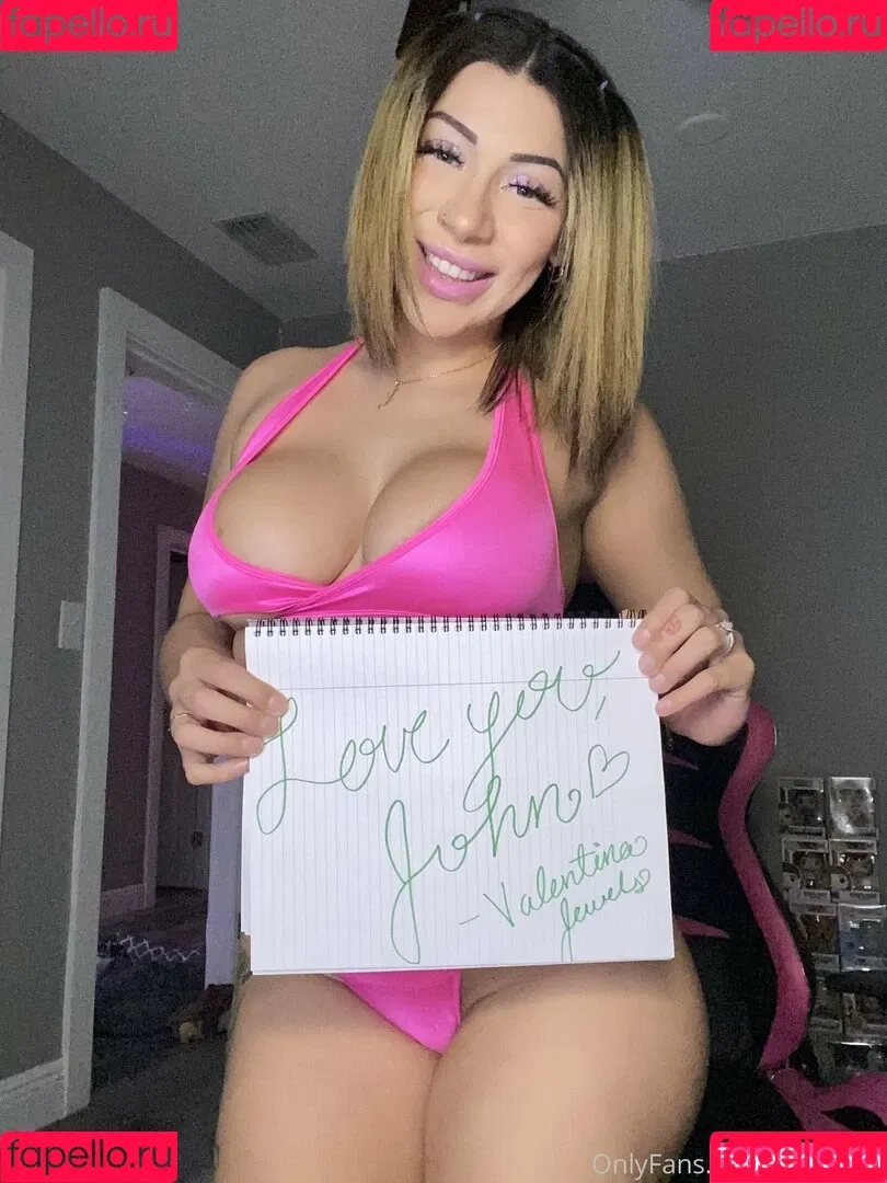 jewelsval Onlyfans Photo Gallery 