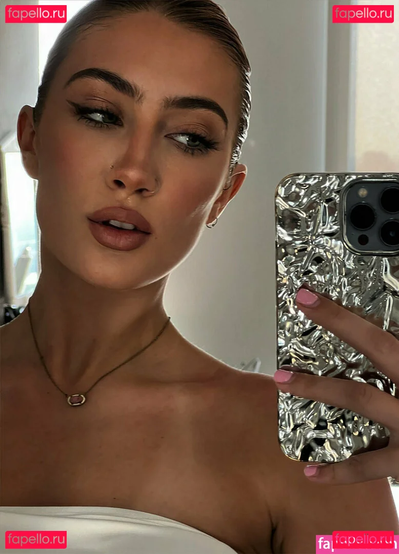 bigmouthbella Onlyfans Photo Gallery 