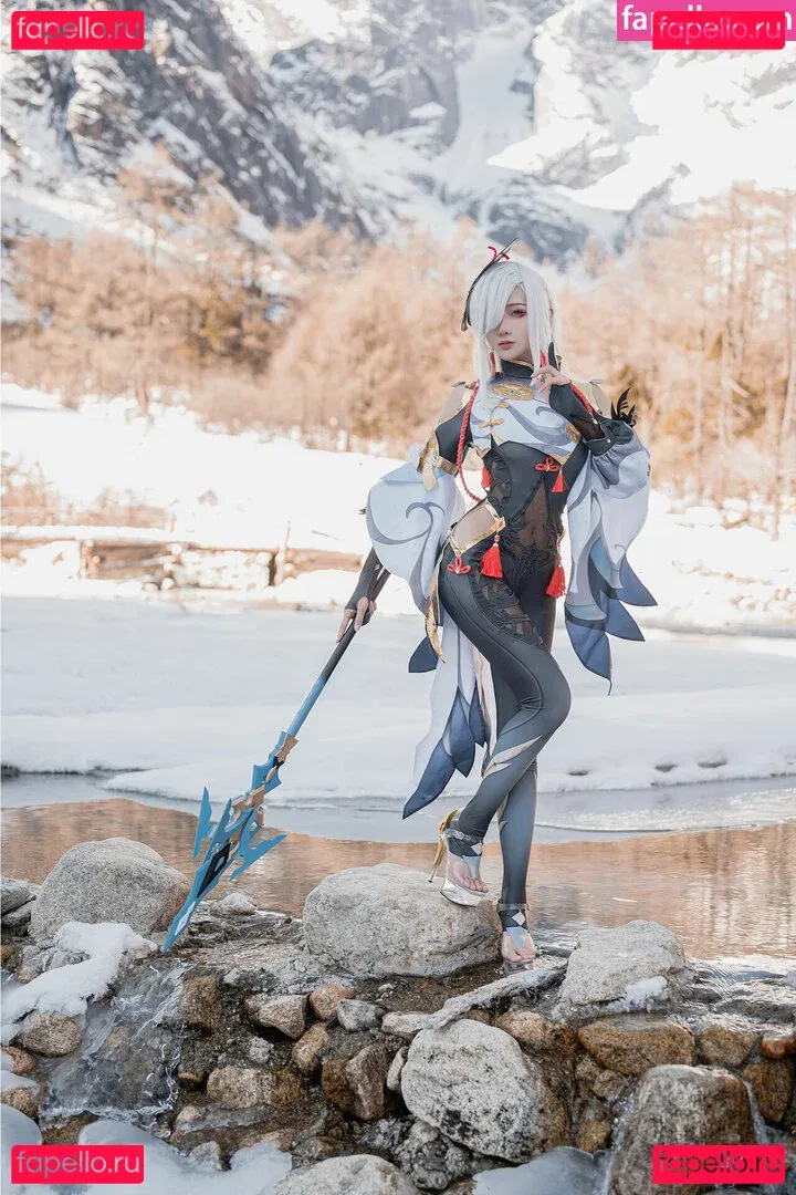 KisaragiAsh Onlyfans Photo Gallery 