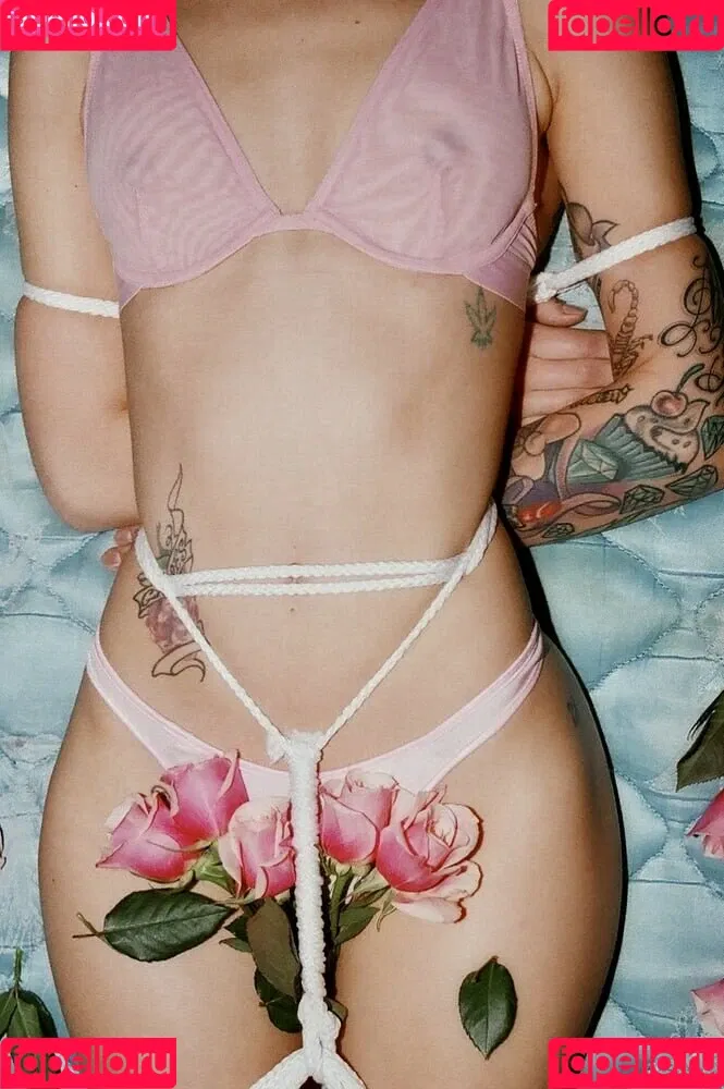 Lil Debbie Onlyfans Photo Gallery 