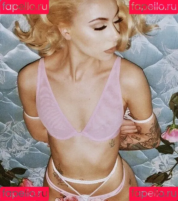 Lil Debbie Onlyfans Photo Gallery 