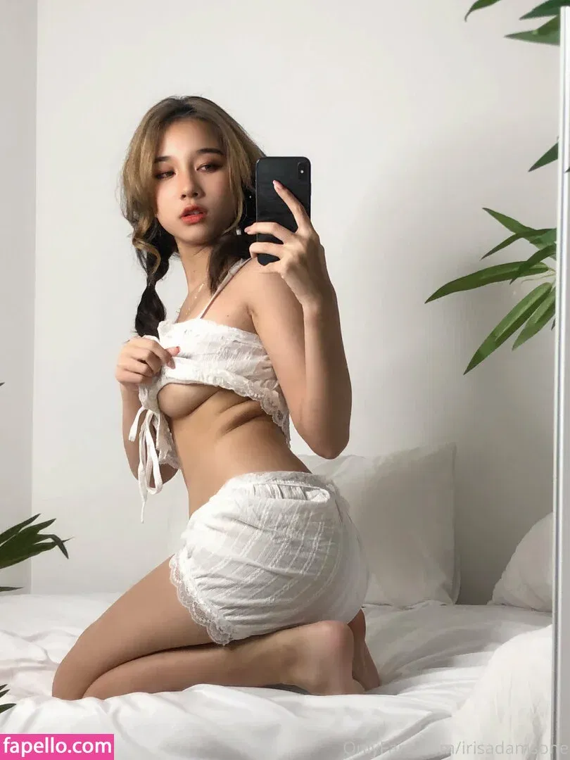 irisadamsone Onlyfans Photo Gallery 