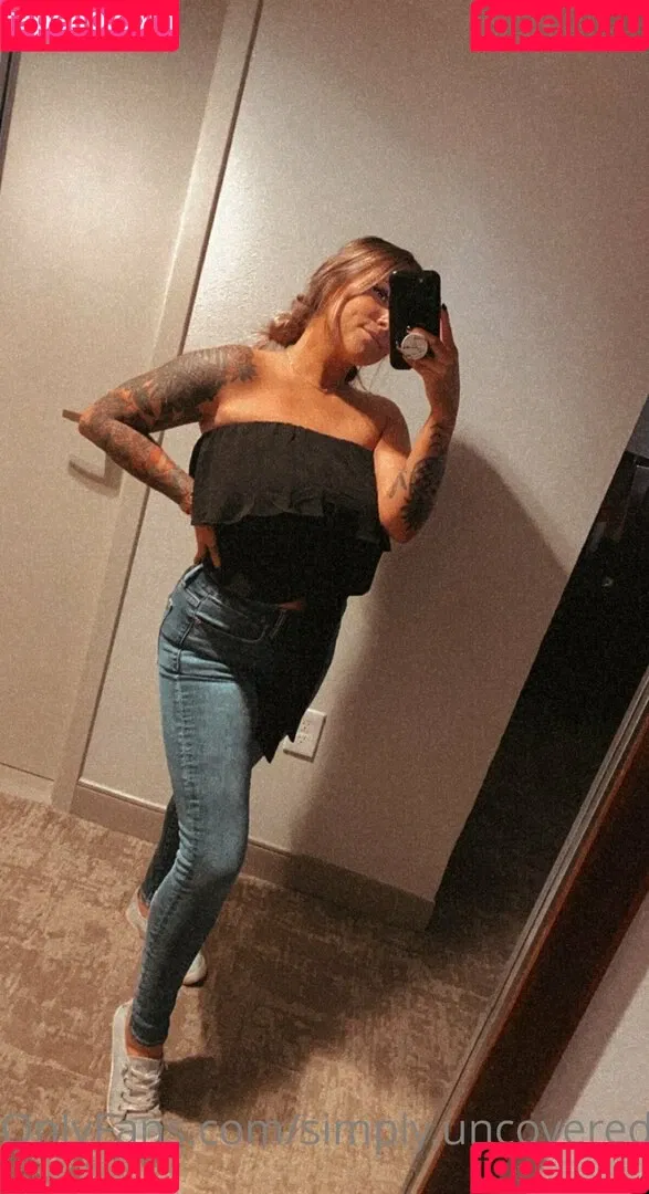 SimplyUncovered Onlyfans Photo Gallery 