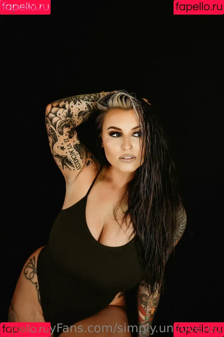 SimplyUncovered Onlyfans Photo Gallery 